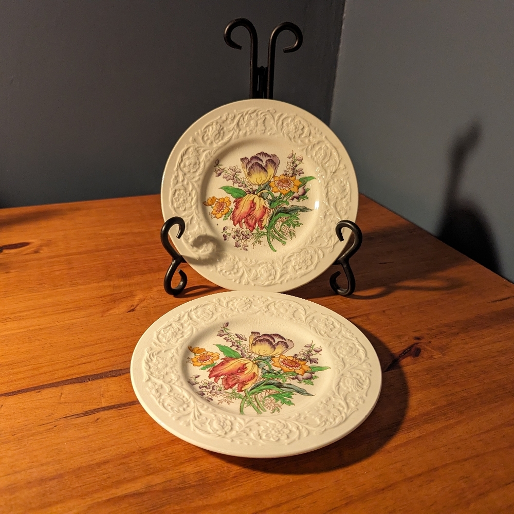 2 Vintage Booths Larkspur  Corinthian China Plates, Made In England, 6" Diameter